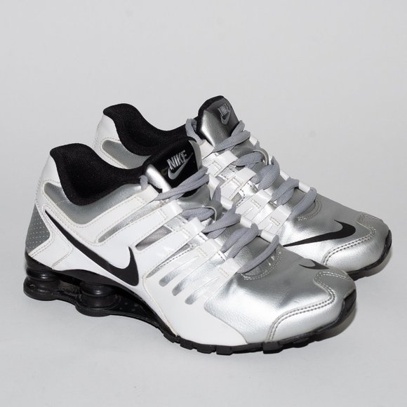 nike odyssey react black white